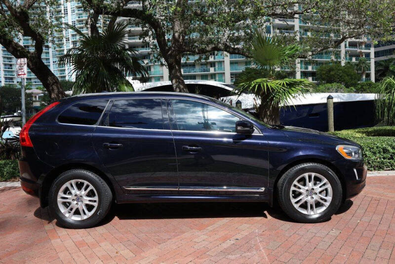 2016 Volvo XC60 T5 Premier