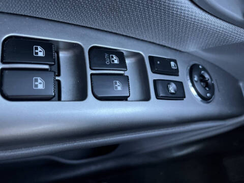 2011 Hyundai Santa Fe GLS