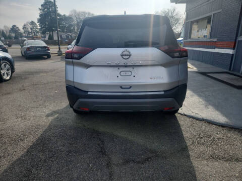 2023 Nissan Rogue SV