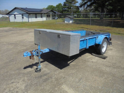 2017 Utility Trailer w/Diamond Plate Tool Box for sale at US PAWN AND LOAN Auto Sales in Austin AR