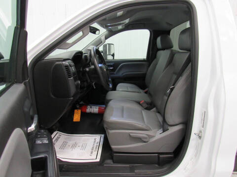 2022 Chevrolet Silverado 5500HD