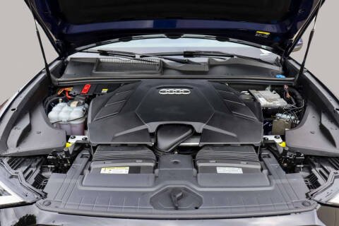 2021 Audi Q8 quattro Premium Plus 55 TFSI