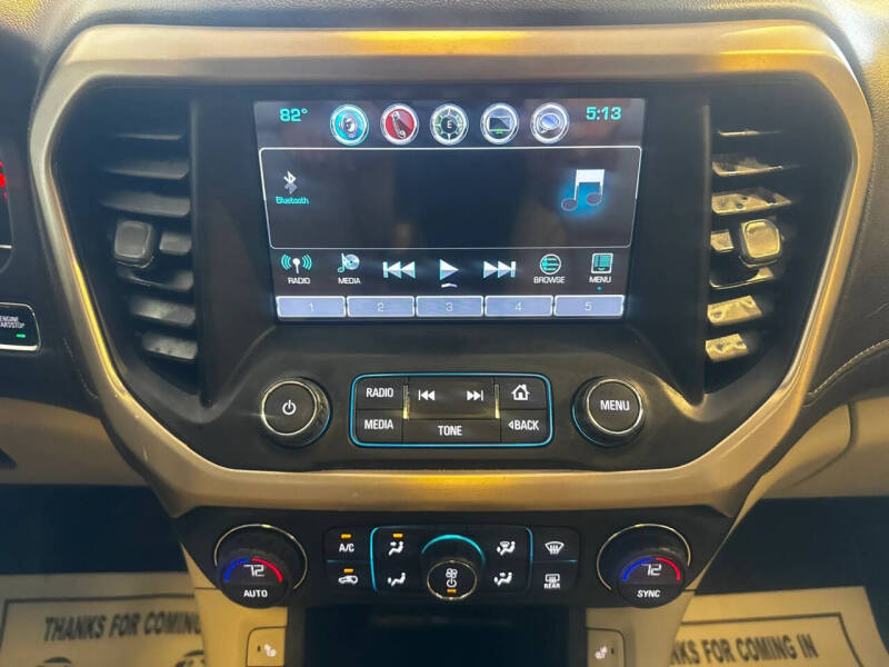2017 GMC Acadia Denali