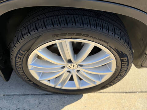 2013 Volkswagen Tiguan SE 4Motion