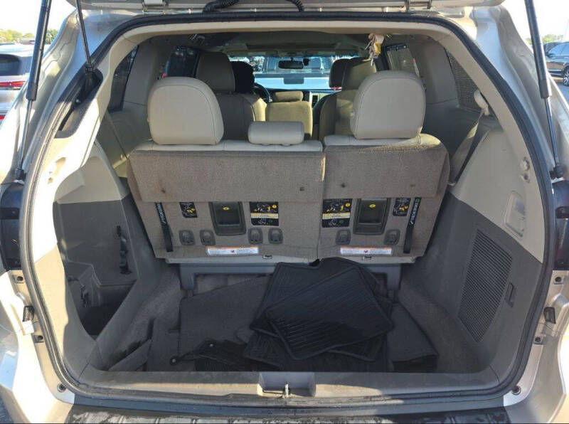2017 Toyota Sienna