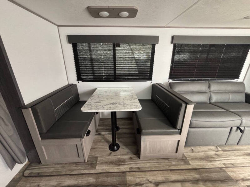 2024 Coleman COLEMAN LANTERN