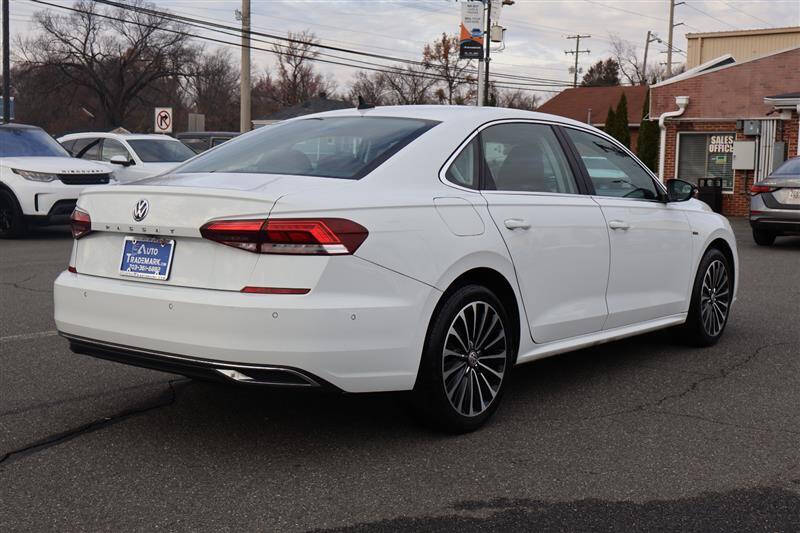 2022 Volkswagen Passat Limited Edition