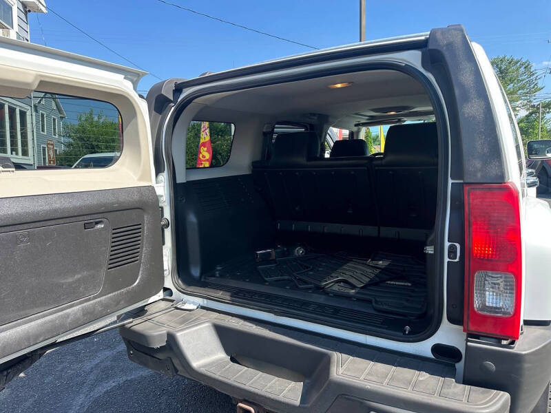 2008 HUMMER H3 Alpha