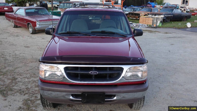 1996 Ford Explorer null photo 30