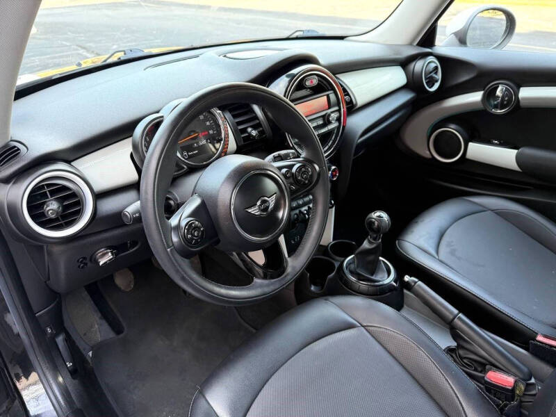 2015 MINI Hardtop 2 Door Cooper