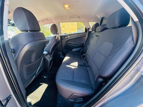 2021 Hyundai Tucson SE