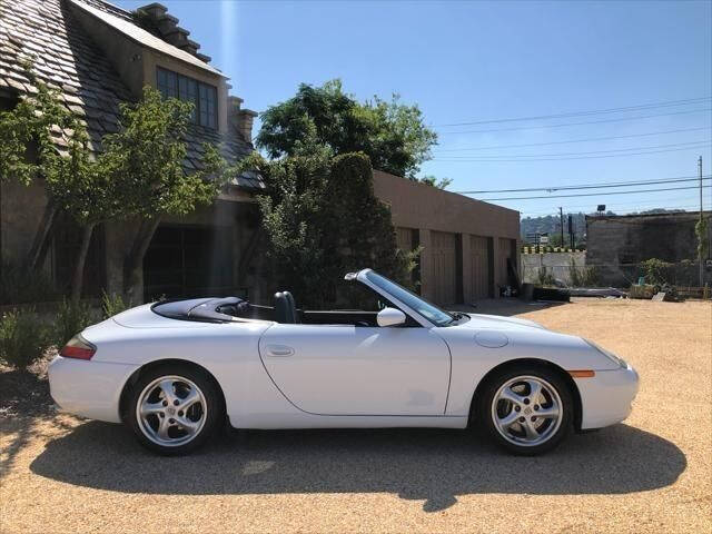 1999 Porsche 911 Carrera