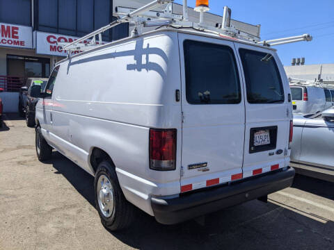 2014 Ford E-Series E-150