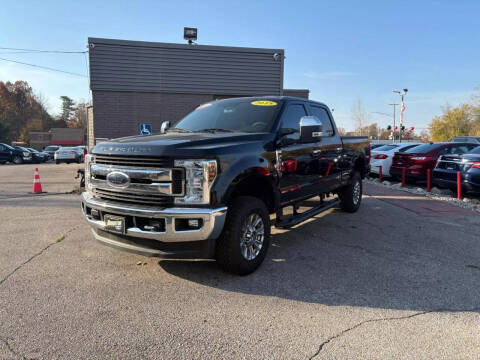 2018 Ford F-250 Super Duty for sale at George's Used Cars in Brownstown MI