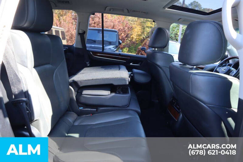 2020 Lexus LX 570 Two-Row