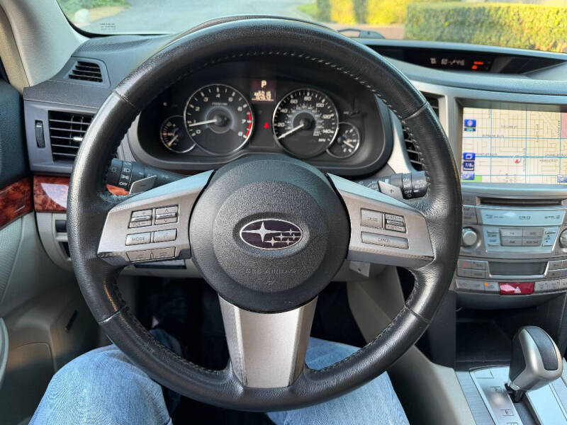 2010 Subaru Outback 2.5i Limited