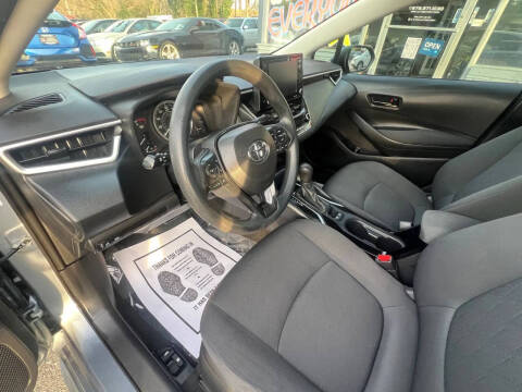 2022 Toyota Corolla LE