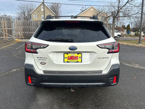 2021 Subaru Outback Premium