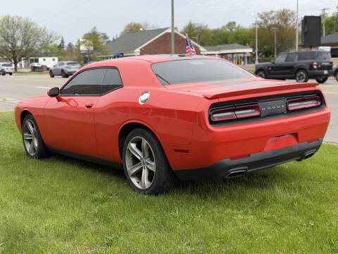 2017 Dodge Challenger SXT