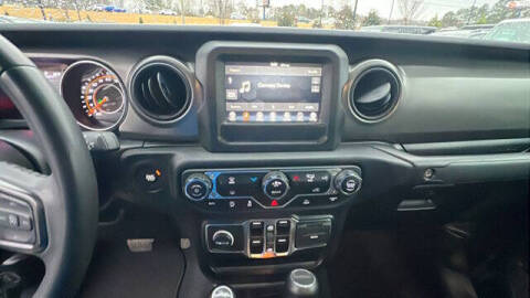 2023 Jeep Gladiator Sport S