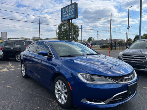 2015 Chrysler 200 C