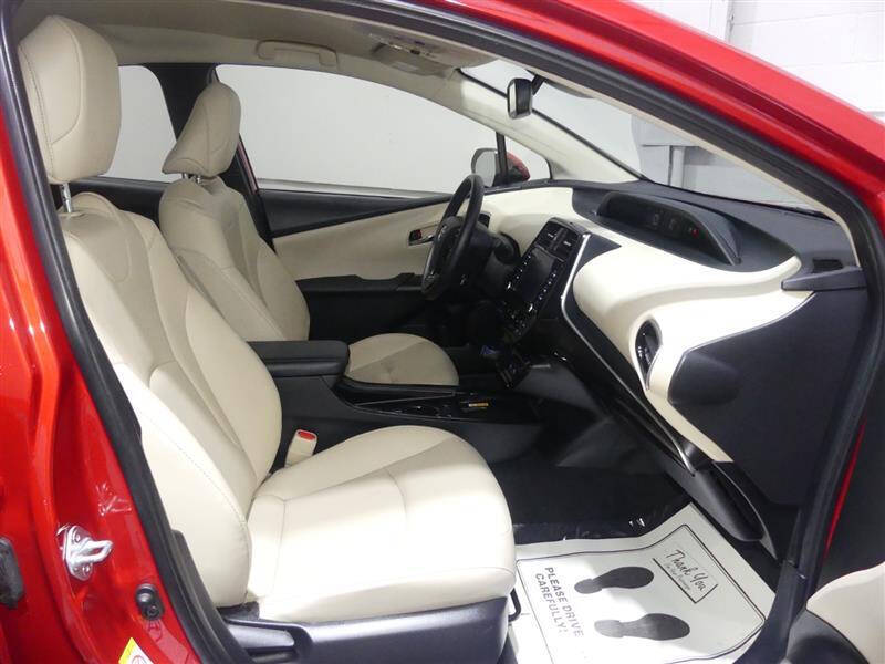 2020 Toyota Prius XLE AWD-e