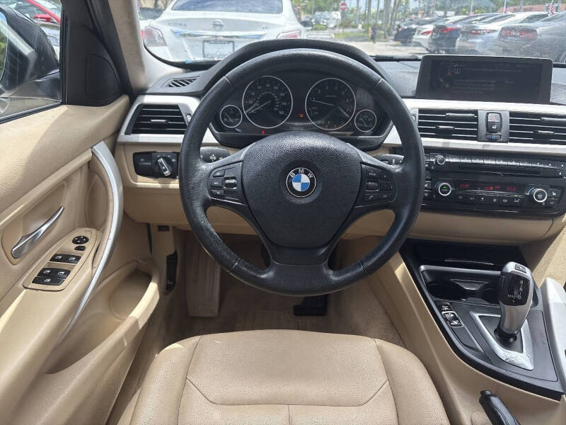2015 BMW 3 Series 320i xDrive
