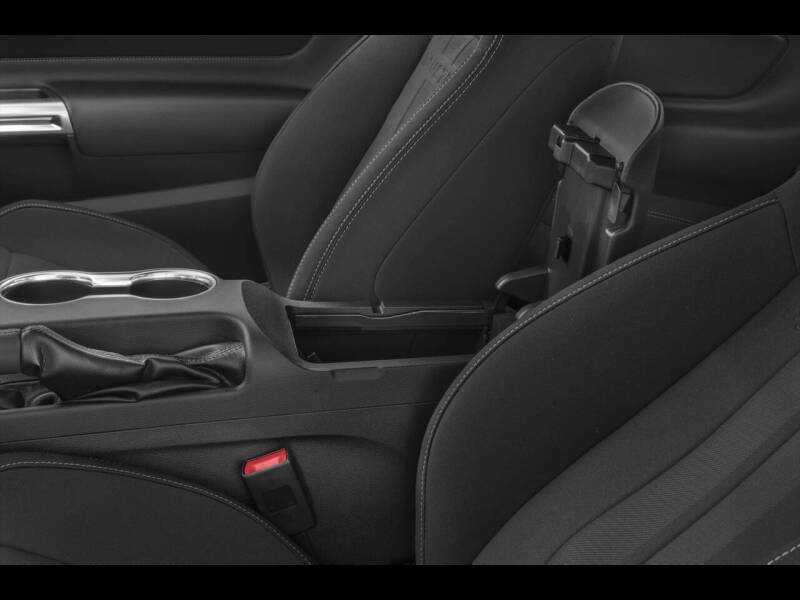 2021 Ford Mustang EcoBoost