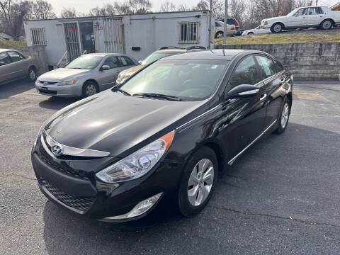2015 Hyundai Sonata Hybrid for sale at AA Auto Sales Inc. in Gary IN