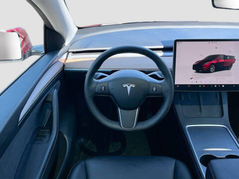 2024 Tesla Model Y Long Range