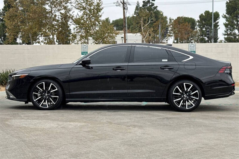 2025 Honda Accord Hybrid Touring