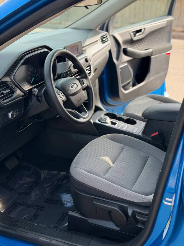 2020 Ford Escape S