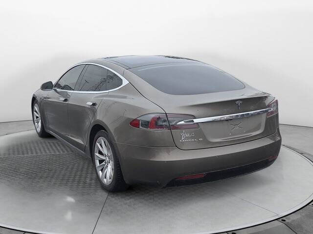 2016 Tesla Model S 75D