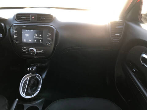 2018 Kia Soul +