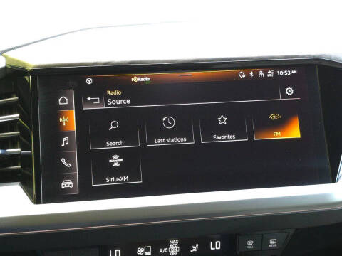 2023 Audi Q4 e-tron quattro Premium 50