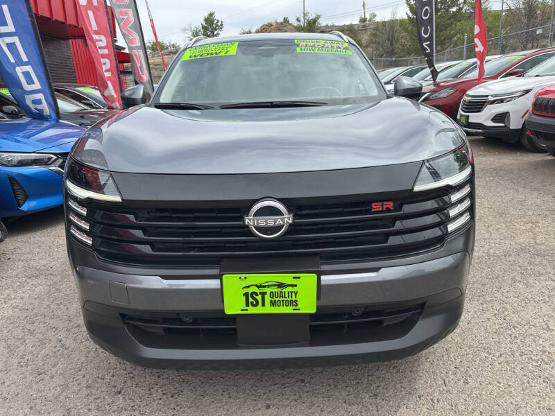 2025 Nissan Kicks SR