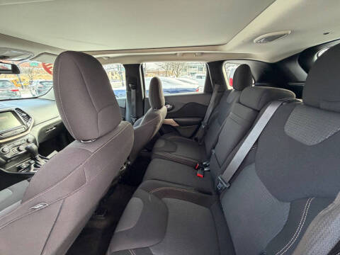 2017 Jeep Cherokee Latitude