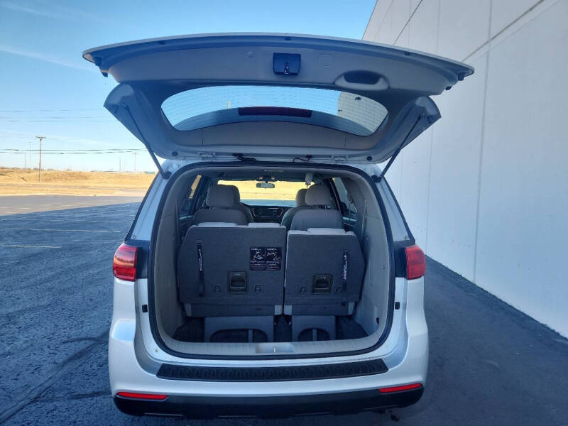 2019 Kia Sedona LX