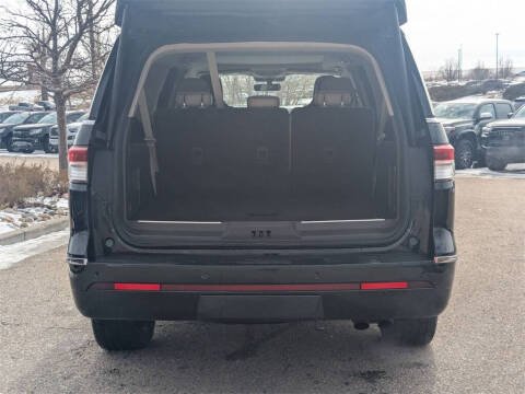 2022 Lincoln Navigator L Reserve