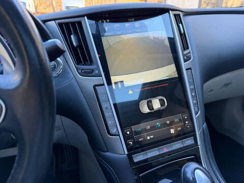 2016 Infiniti Q50 Red Sport 400