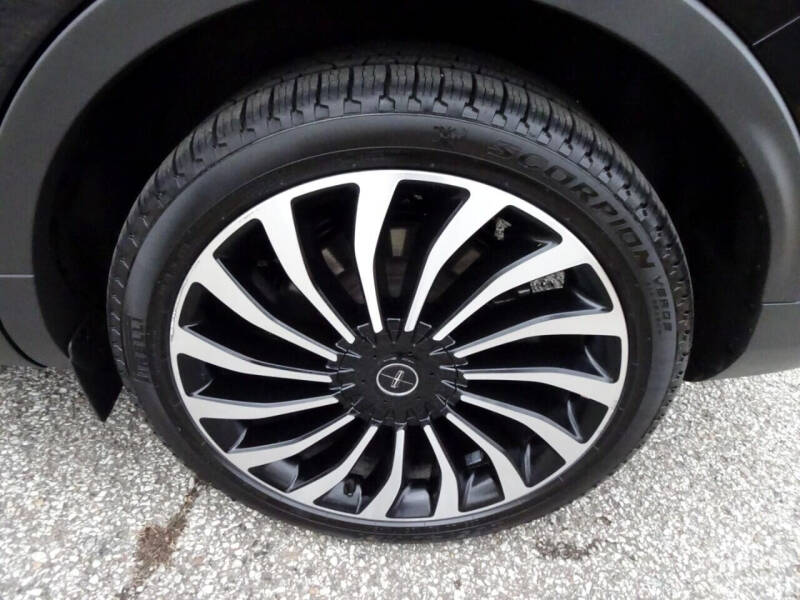 2021 Lincoln Nautilus Black Label