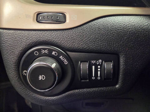 2016 Jeep Cherokee Latitude 75th Anniversary