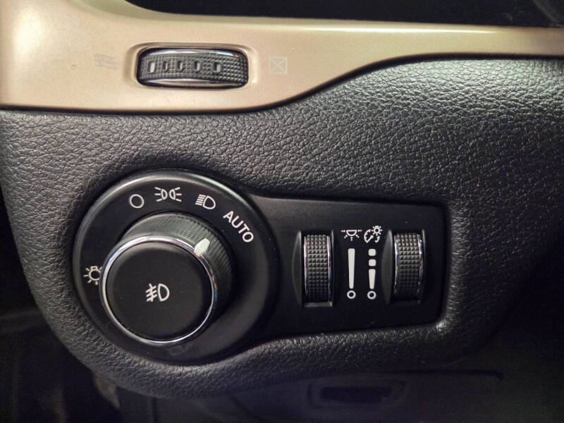 2016 Jeep Cherokee Latitude 75th Anniversary