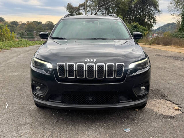 2022 Jeep Cherokee Latitude Lux's photo