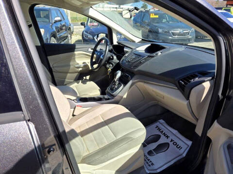 2015 Ford C-MAX Hybrid SE