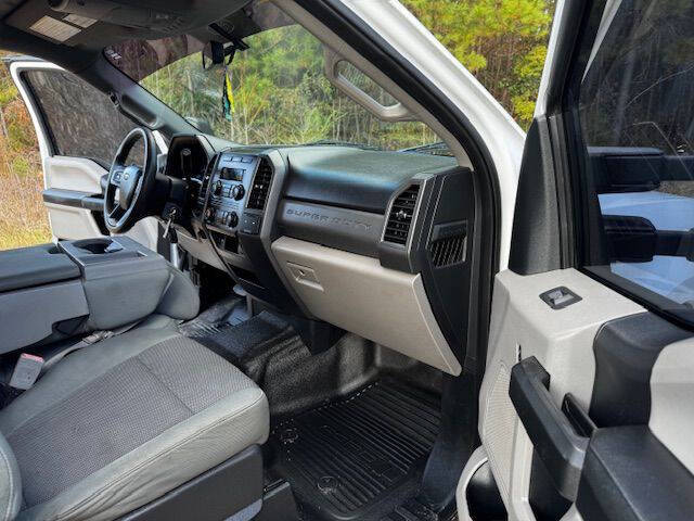 2019 Ford F-250 Super Duty XL photo 9