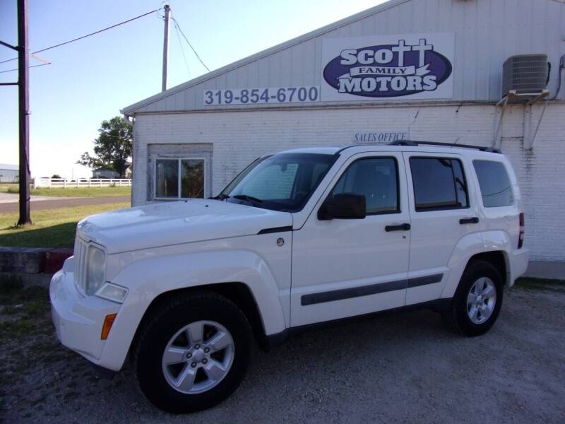 2010 Jeep Liberty for sale at SCOTT FAMILY MOTORS in Springville IA
