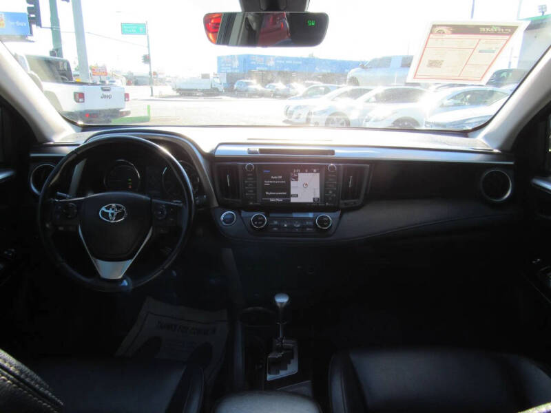 2016 Toyota RAV4 Hybrid Limited