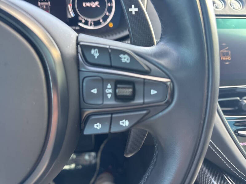 2023 Aston Martin DBX 707