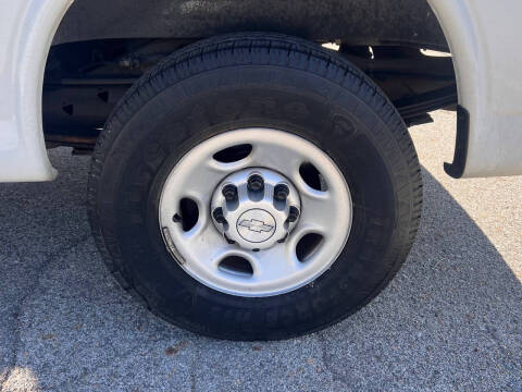 2019 Chevrolet Express 2500